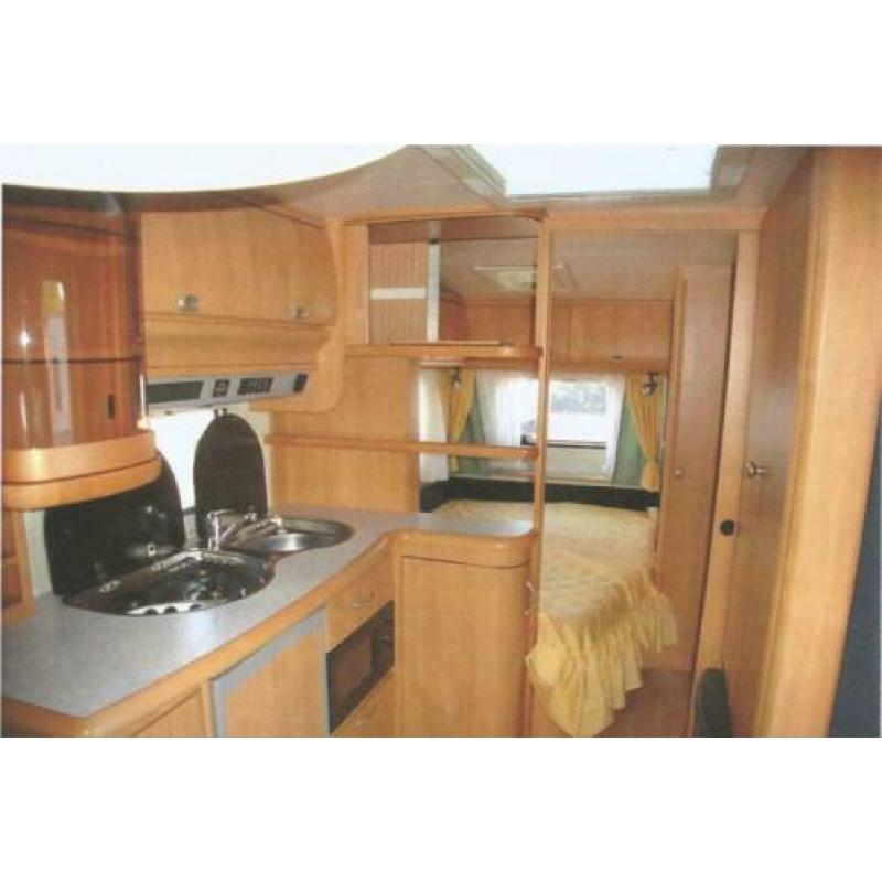 Hobby Excellent Easy 495 UFE 2002