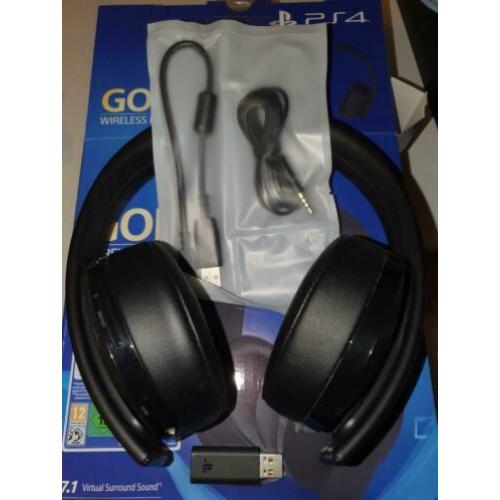PS4 (controller, headset en 68 games en een acount)
