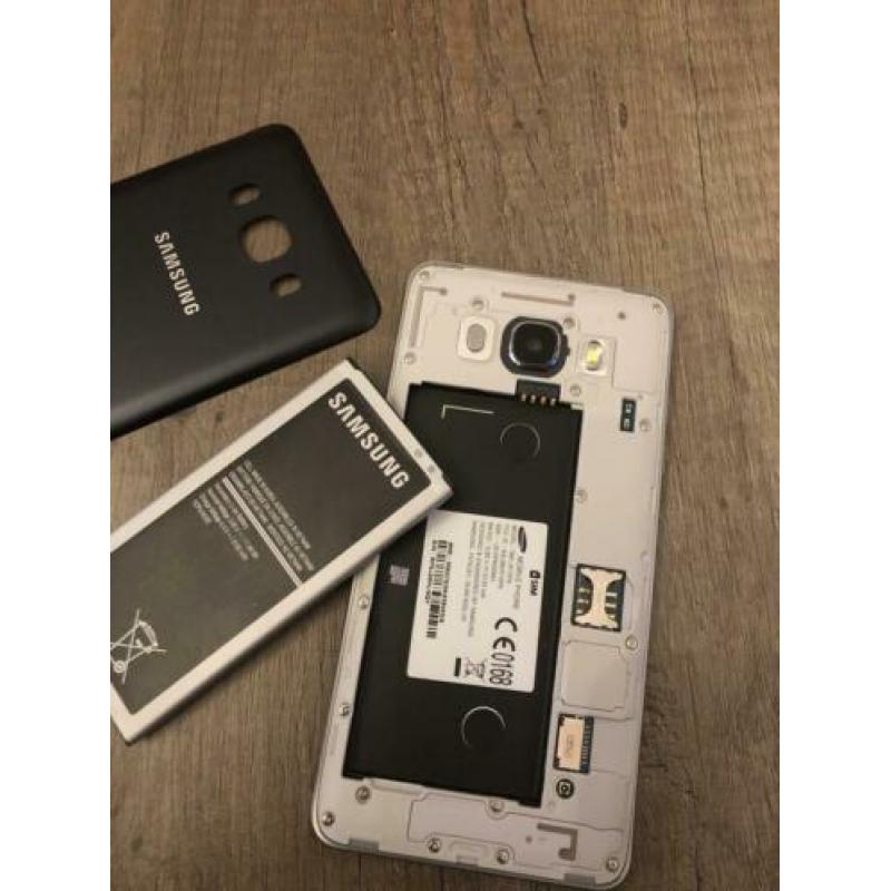 Samsung Galaxy J56