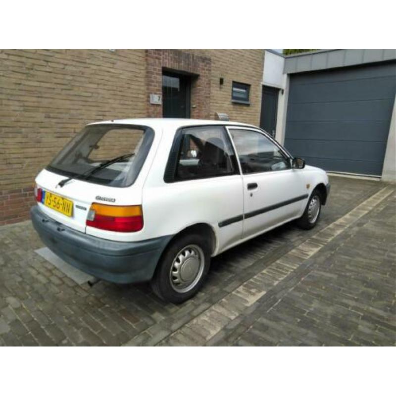 Toyota Starlet 1.3 XL AUT 1990 Wit in Topstaat weinig Km's