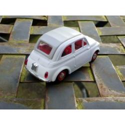 Fiat 500 1/43 VITESSE cremewit rood interieur