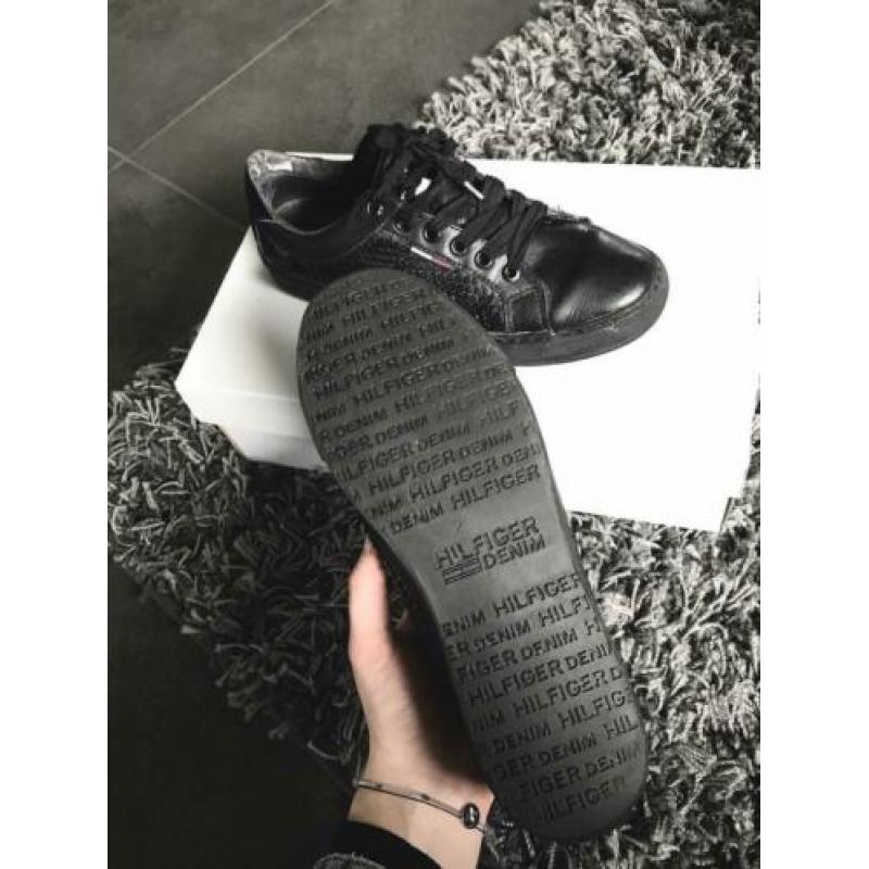 Tommy Hilfiger schoenen