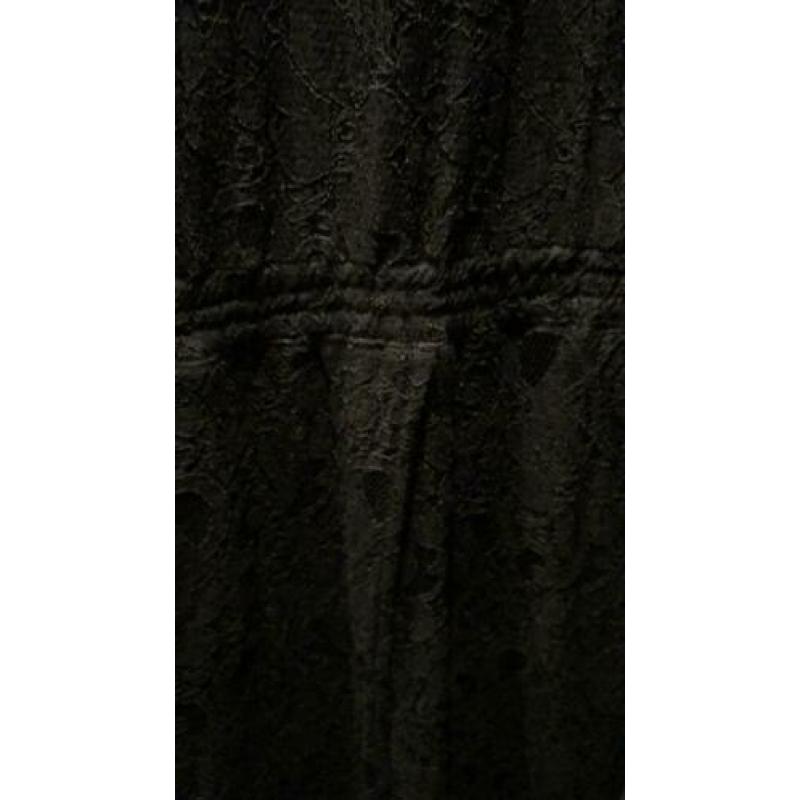 Prachtige kanten jurk van LaDress. XXL