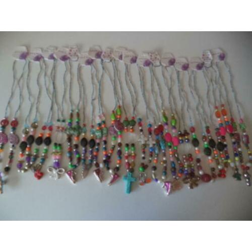 (p20) sieraden/kettingen, partij 60 stuks