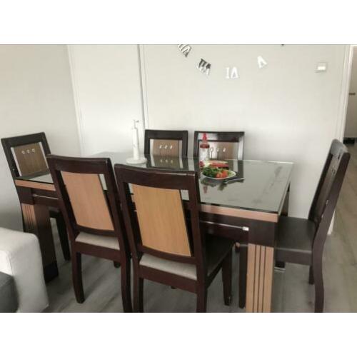 Eet tafel tv kast en salon tafel