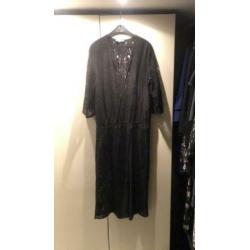 Prachtige kanten jurk van LaDress. XXL