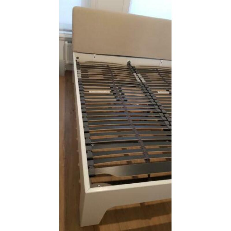 Tweepersoonsbed incl. lattenbodem 200x160 cm