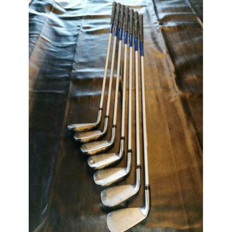 Cobra S3 max ijzers, dames golfset