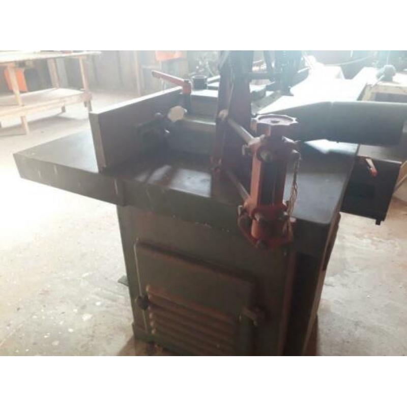 Pennenbank freesmachine