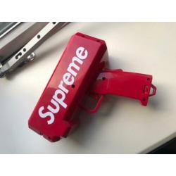 Supreme money gun