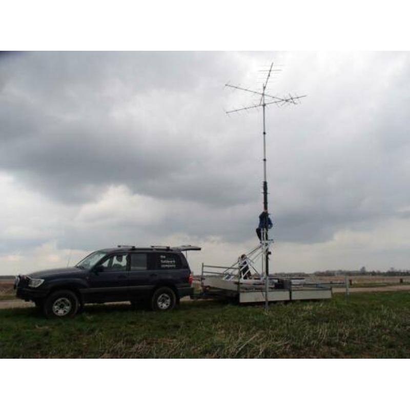 Hi-Lo HD series max 32 meter mobiele pneumatische mast