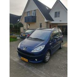 Peugeot 1007 1.4 2005 Blauw