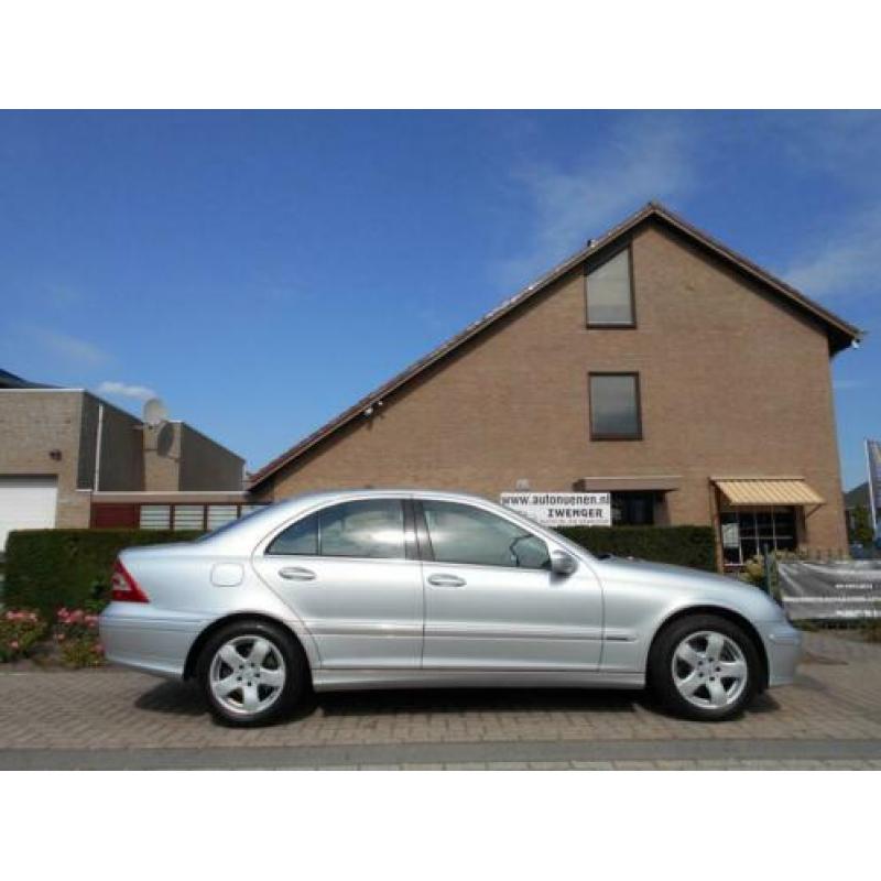 Mercedes-Benz C-klasse 280 4-Matic AUTOMAAT,NIEUWSTAAT,NAVIG