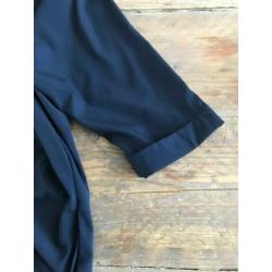 donker blauwe overslag blouse (Miss Etam)