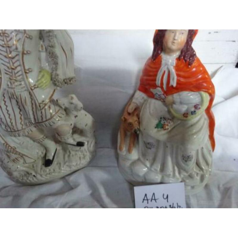 AA4: 2 antieke beelden, brocante KLEIN PRIJSJE!!! 30 EN 36