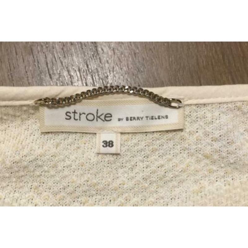 Heel mooi zachtgeel vestje van Stroke, maat 40