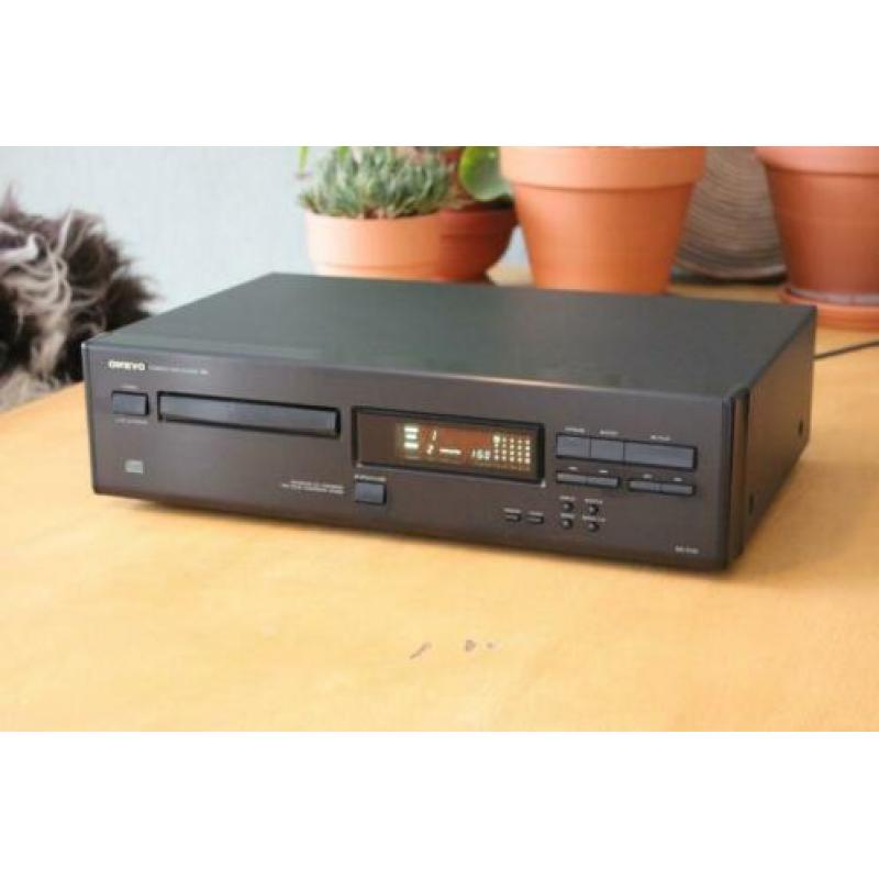 Onkyo DX-7110 R1 Compact Disc Player
