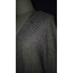 lekkere beige trui van H&M (XL)