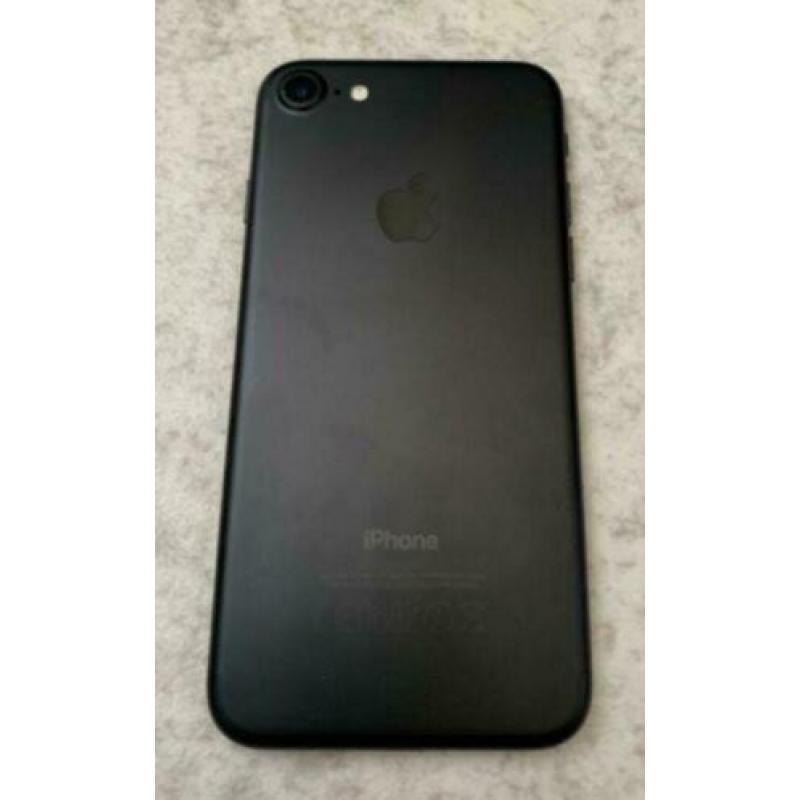 Zwarte iPhone 7, zo goed als NIEUW! Cadeau TIP!