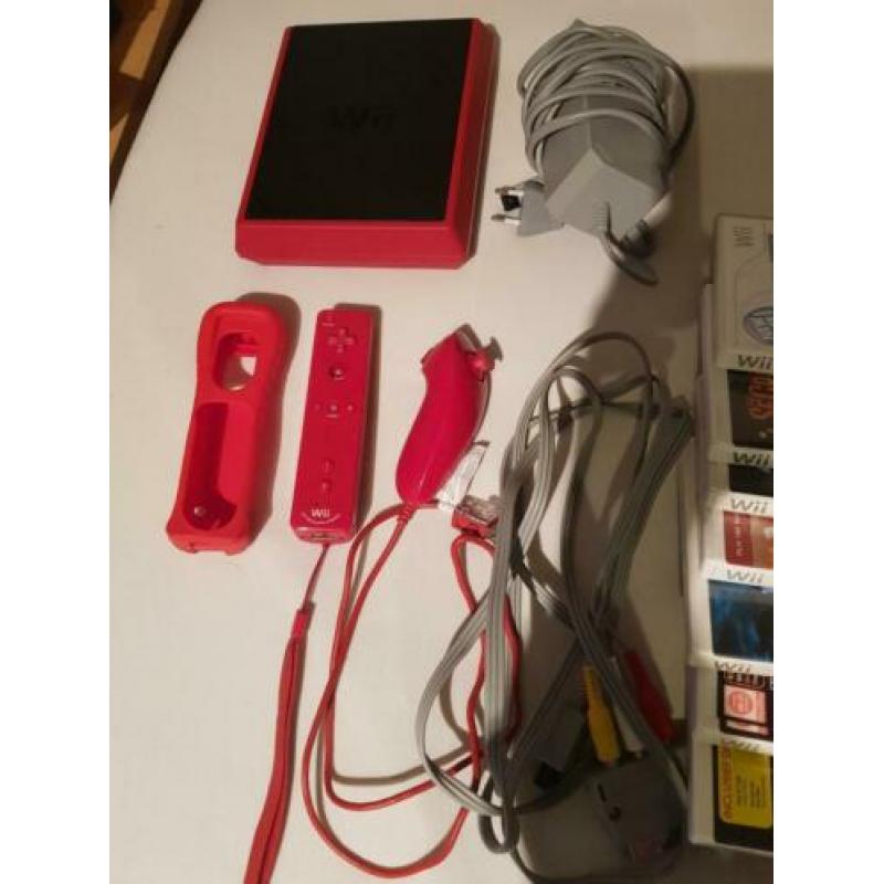 Nette Nintendo Wii Mini met 7 spellen