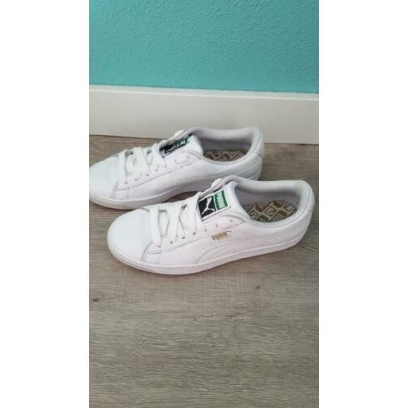 Puma classic sneakers wit maat 39 ZGAN!