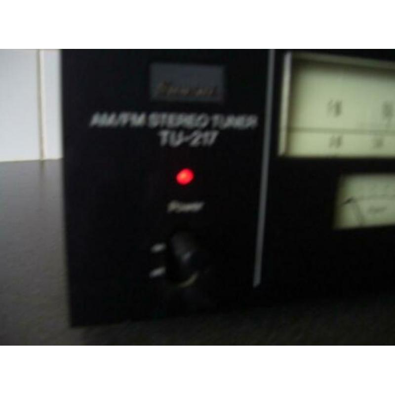 Tuner sansui
