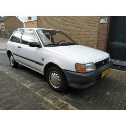 Toyota Starlet 1.3 XL AUT 1990 Wit in Topstaat weinig Km's