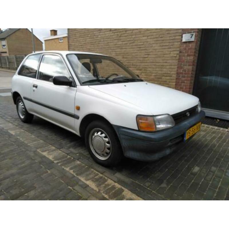 Toyota Starlet 1.3 XL AUT 1990 Wit in Topstaat weinig Km's