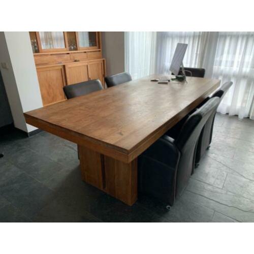 Massie teakhouten eetkamer tafel met 6 luxe stoelen