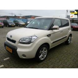 Kia Soul 1.6 CRDi X-ecutive ROOD LEDER/LMV/2009!