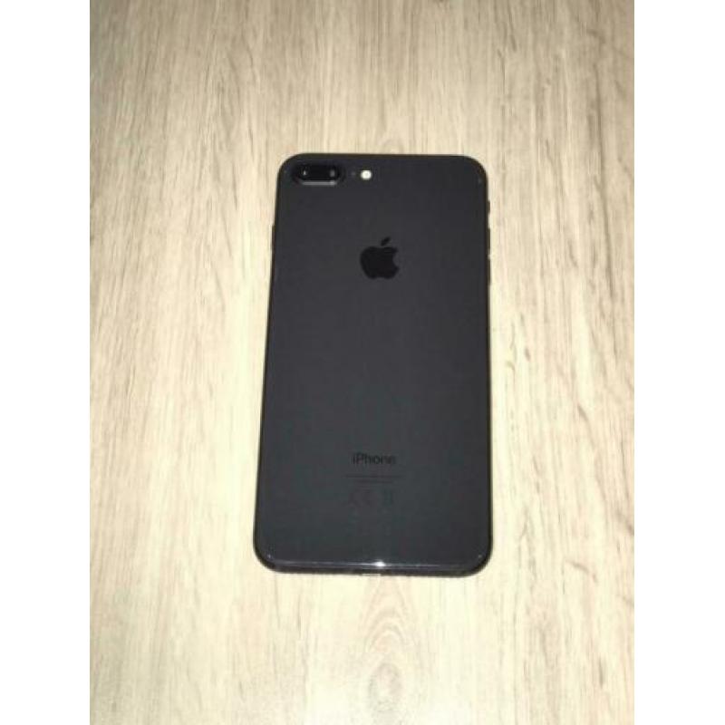IPhone 8 Plus zwart