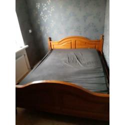 Bed 170 breed ..210lang..brown kluer