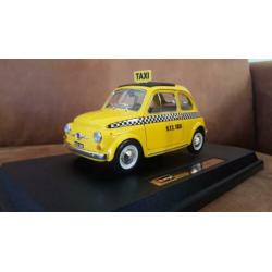 Fiat 500 " Taxi " - Bburago