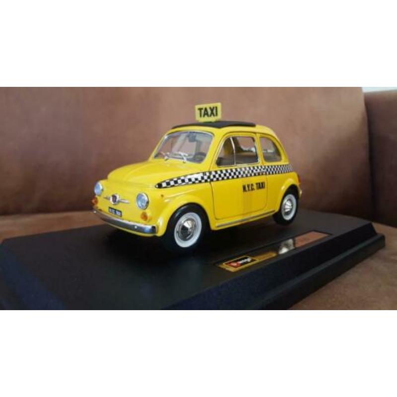 Fiat 500 " Taxi " - Bburago