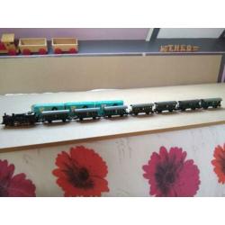 Märklin trein 7 wagons 4000 en loc 3095 ,