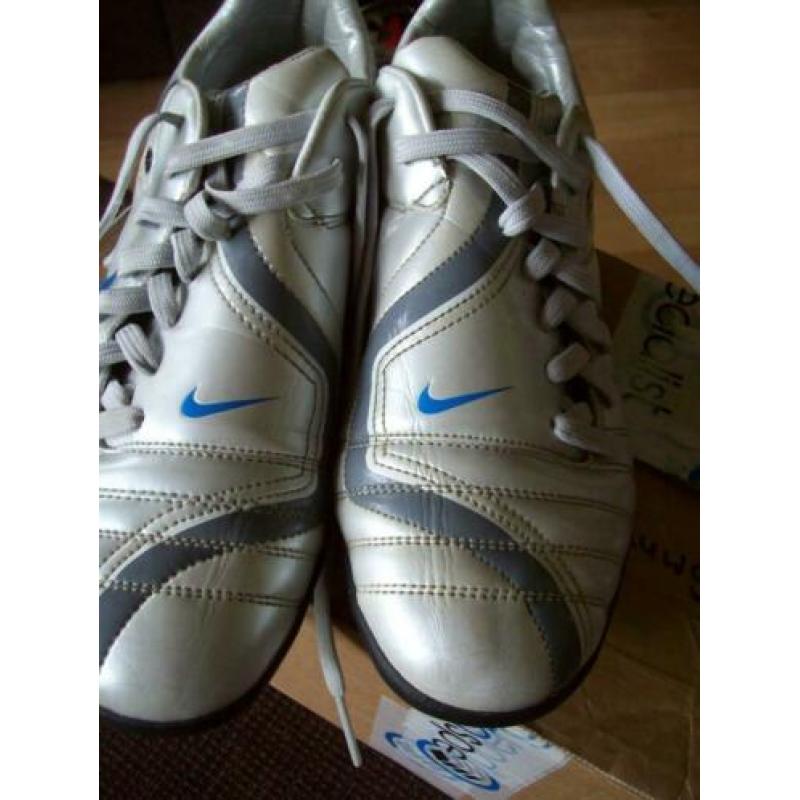 Nike sport gympen grijs 41