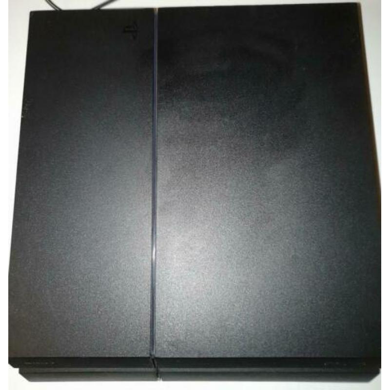 PS4 (controller, headset en 68 games en een acount)