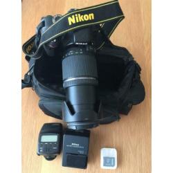 Nikon D3300 met Tamron 18-200mm