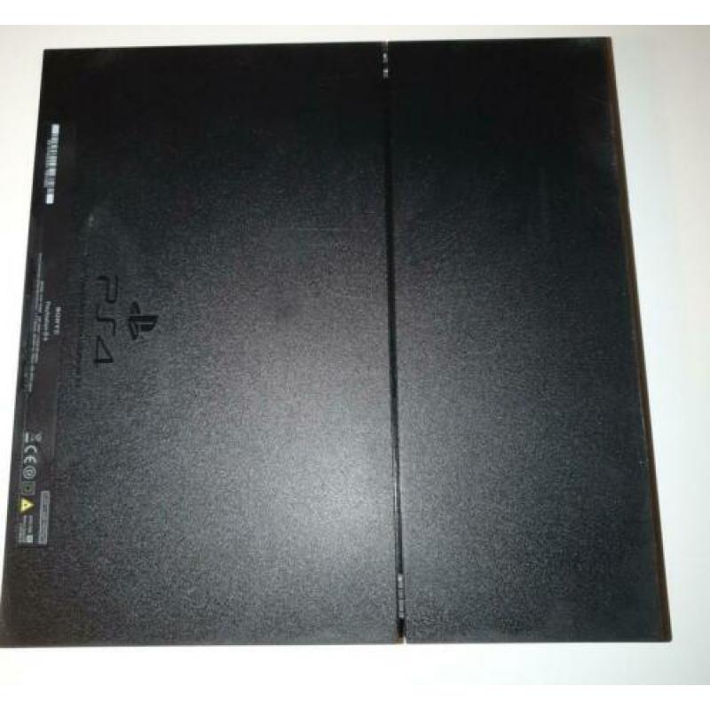 PS4 (controller, headset en 68 games en een acount)