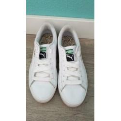 Puma classic sneakers wit maat 39 ZGAN!