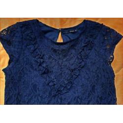 ONLY donkerblauwe kanten jurk maat S (36) zgan