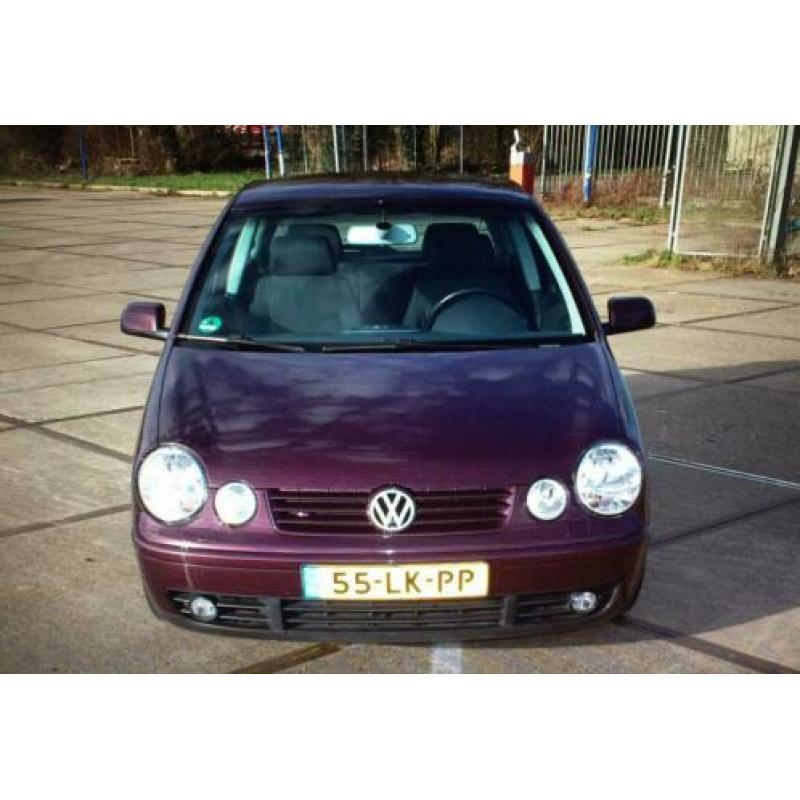 Volkswagen Polo 1.4 74KW 2003 Rood