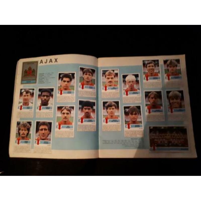 Panini VOETBAL 87 Album Compleet in GOEDE STAAT