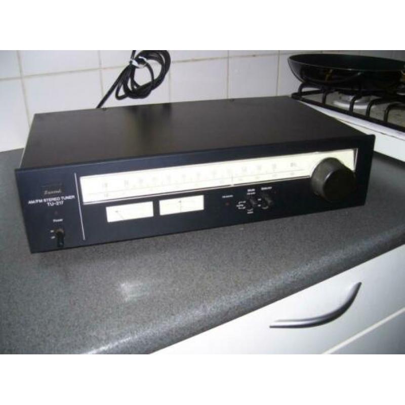 Tuner sansui