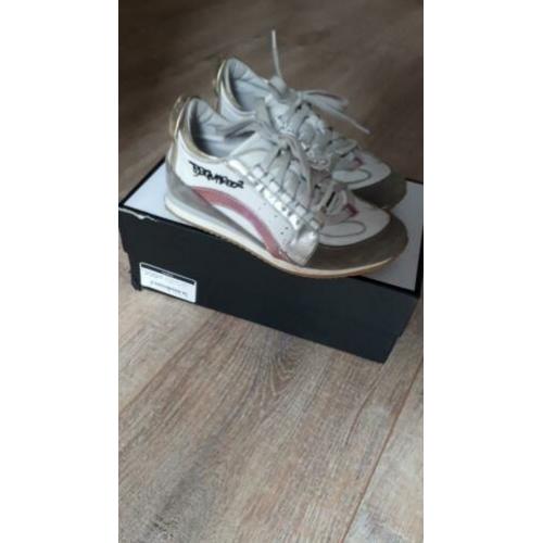 Dsquared schoenen zgan maat 31 twv 199.95!!