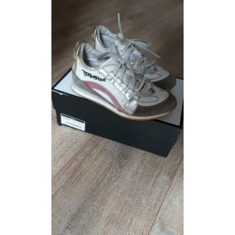 Dsquared schoenen zgan maat 31 twv 199.95!!