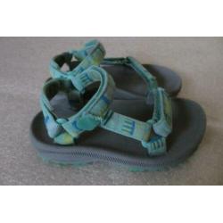 teva sandalen. mt 27