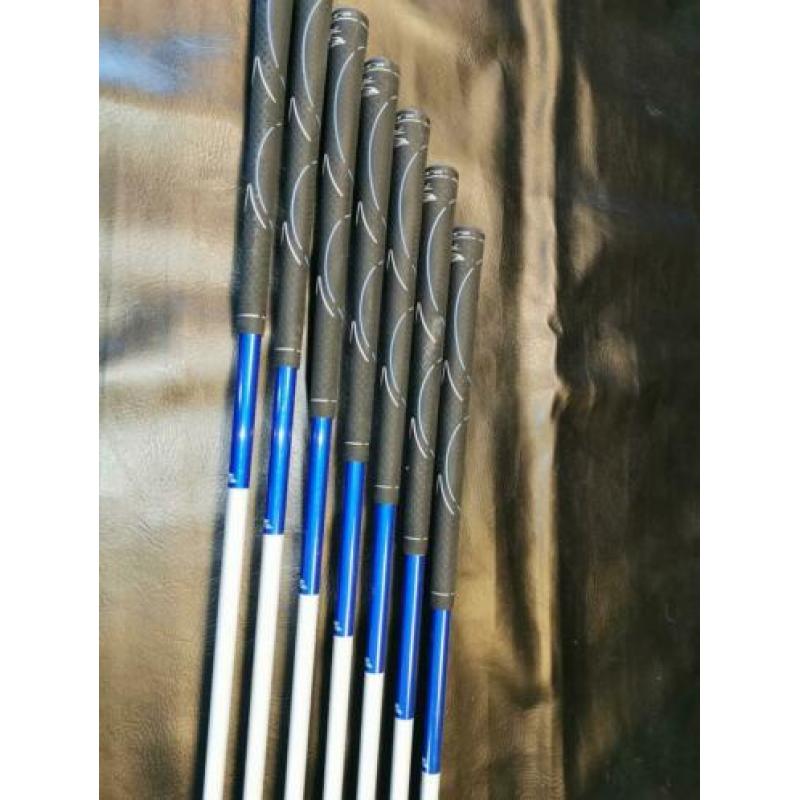 Cobra S3 max ijzers, dames golfset