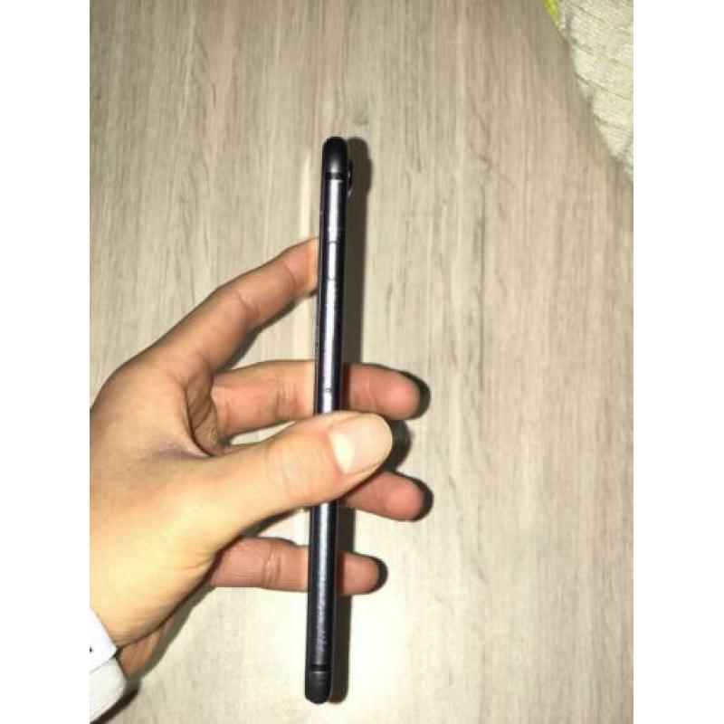 IPhone 8 Plus zwart