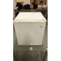 Kleine koelkast minibar met vriesvakje Deawoo
